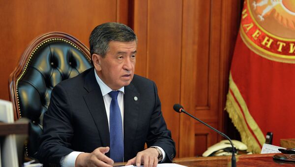 Онлайн-совещание президента Жээнбекова с вице-премьер-министромМадумаровым - Sputnik Кыргызстан