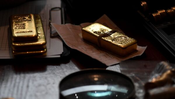 Продажа золотых слиток в Париже - Sputnik Кыргызстан