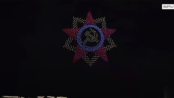 Какая красота! Тысячи дронов создали в ночном небе живые образы — видео - Sputnik Кыргызстан