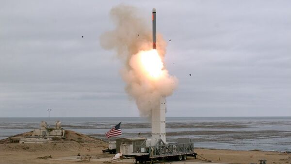 Запуск американской крылатой ракеты. Архивное фото - Sputnik Кыргызстан