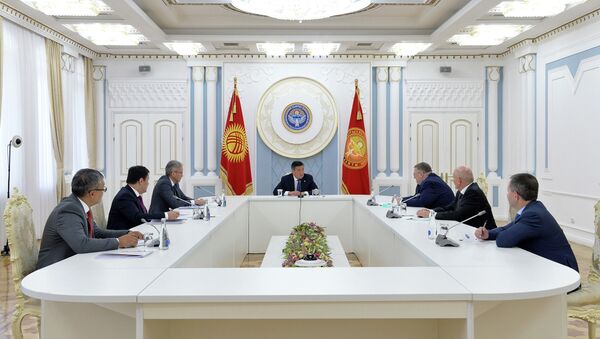 Прибытие зампредседателя Правительства РФ Алексея Оверчука в Бишкеке - Sputnik Кыргызстан