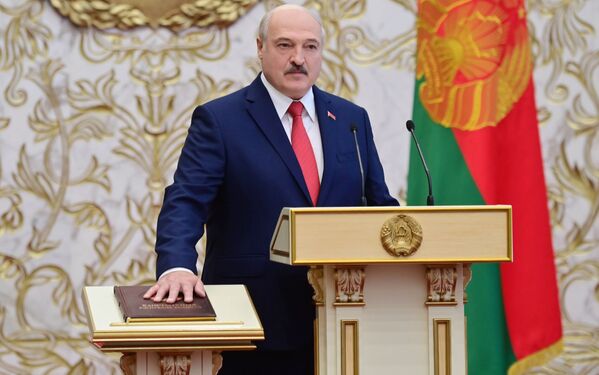 Вступление А. Лукашенко в должность президента Белоруссии - Sputnik Кыргызстан