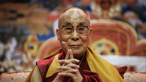 Тибеттин руханий лидери Далай-лама XIV. Архив - Sputnik Кыргызстан