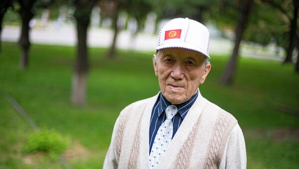 Профессор, заслуженный юрист КР Сакан Сатыбеков - Sputnik Кыргызстан