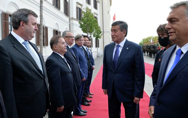 Президент Сооронбай Жээнбеков Венгрияга расмий сапары - Sputnik Кыргызстан