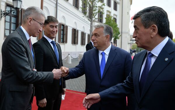 Президент Сооронбай Жээнбеков Венгрияга расмий сапары - Sputnik Кыргызстан