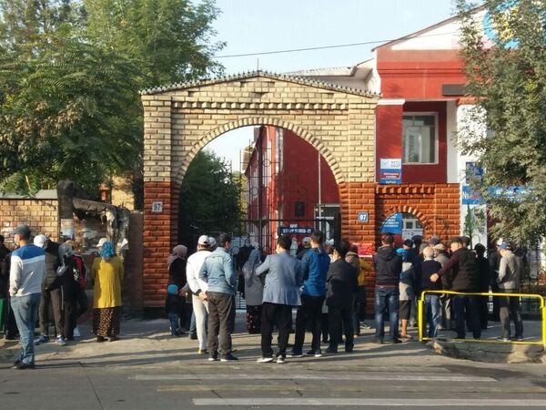 Кыргызстанда парламенттик шайлоо кандай өттү? Күндүн урунттуу учурлары - Sputnik Кыргызстан