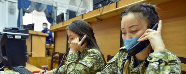 Сall-центр Республиканского штаба Сall-центр Республиканского штаба - Sputnik Кыргызстан