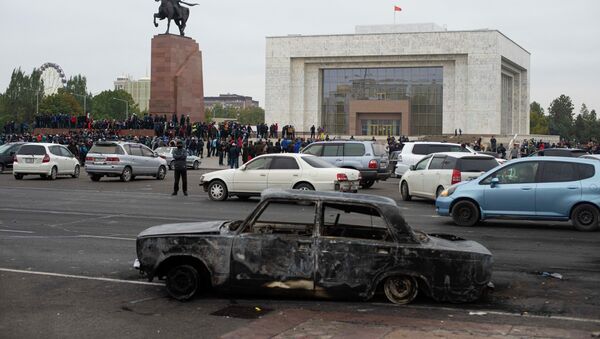 Ситуация в Бишкеке после ночных беспорядков - Sputnik Кыргызстан