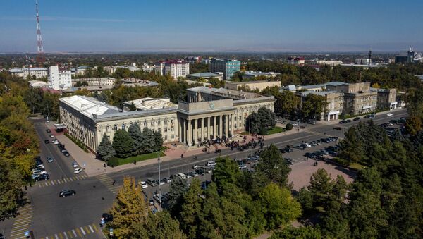 Ситуация в Бишкеке после парламентских выборов - Sputnik Кыргызстан