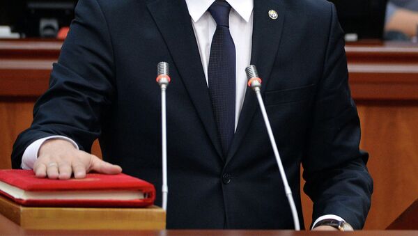 Принесение присяги в Жогорку Кенеше - Sputnik Кыргызстан
