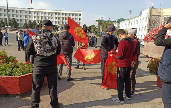 Белгилей кетсек, Ошто бийликти бир нече саясий күч талашып жатат - Sputnik Кыргызстан