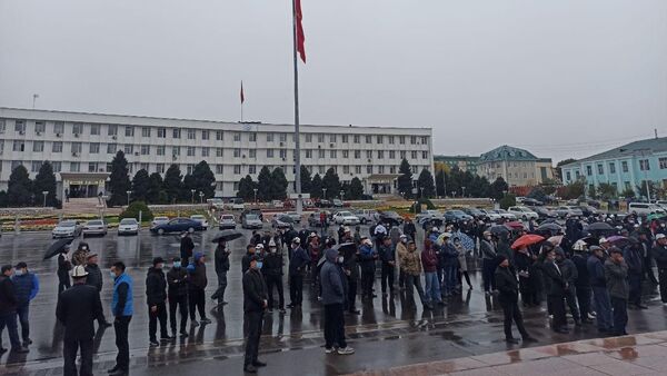 Ситуация в Оше после парламентских выборов - Sputnik Кыргызстан