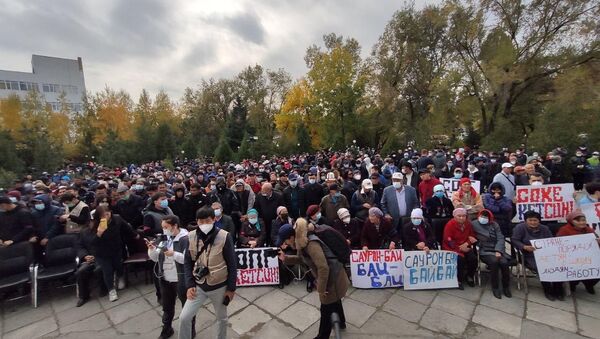 Ситуация в Бишкеке после выборов и беспорядков  - Sputnik Кыргызстан