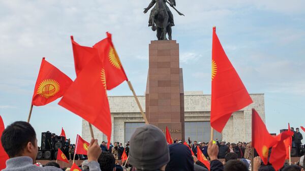 Бишкектин Ала-Тоо аянтындагы митинг. Архив - Sputnik Кыргызстан