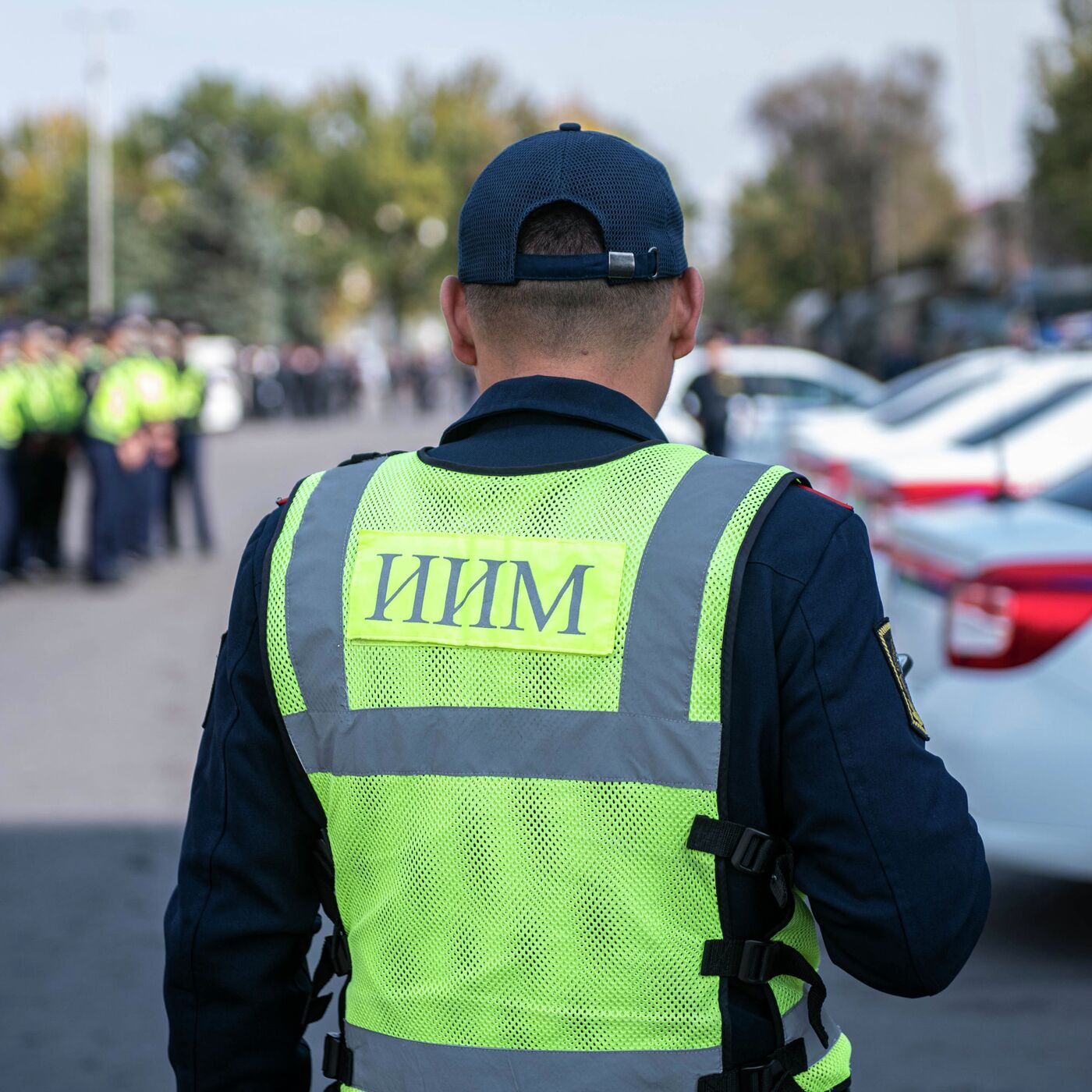 Куда звонить, если сотрудники ГУОБДД нарушают закон, — номера - 03.09.2021,  Sputnik Кыргызстан