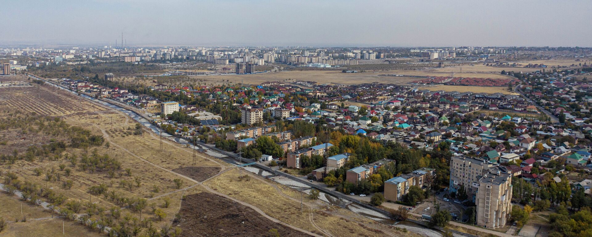 Бишкектин Ленин районунун дрондон көрүнүшү. Архив - Sputnik Кыргызстан, 1920, 27.10.2025