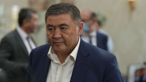 Министрлер кабинетинин төргасынын орун басары, УКМК жетекчиси Камчыбек Ташиев - Sputnik Кыргызстан