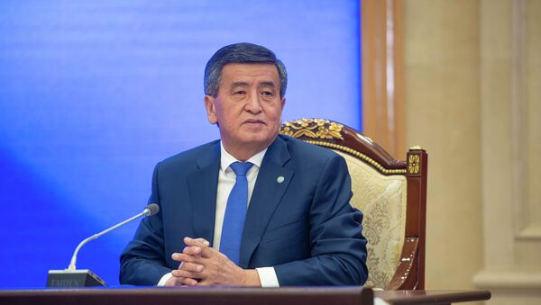 Экс-президент Сооронбай Жээнбеков  - Sputnik Кыргызстан