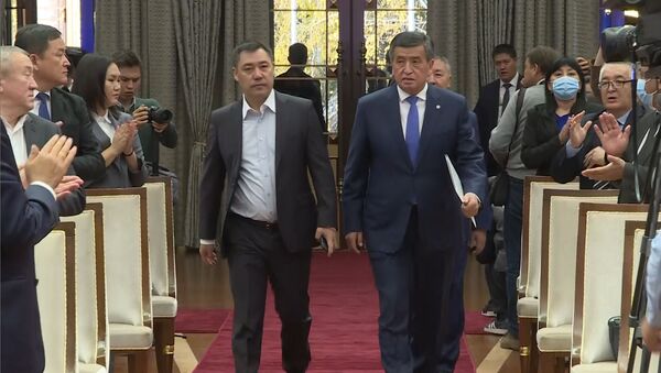 Как власть перешла к Садыру Жапарову — видео - Sputnik Кыргызстан