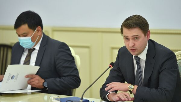 Первый вице-премьер-министр Кыргызстана Артем Новиков - Sputnik Кыргызстан