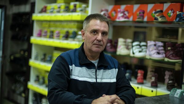 Владелец компании, которая производит ортопедическую обувь Юрий Котенев - Sputnik Кыргызстан