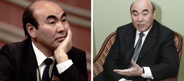 Первый президент Кыргызстана Аскар Акаев. Архивное фото - Sputnik Кыргызстан