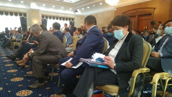 Заседание Жогорку Кенеша в госрезиденции Ала-Арча  - Sputnik Кыргызстан