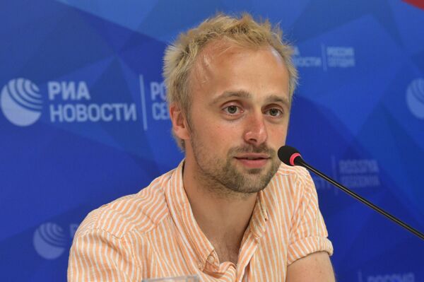 SputnikPro: Как сделать подкаст: сценарий, производство, запуск  - Sputnik Кыргызстан