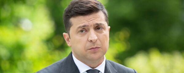 Годовщина пребывания В. Зеленского на посту президента Украины - Sputnik Кыргызстан