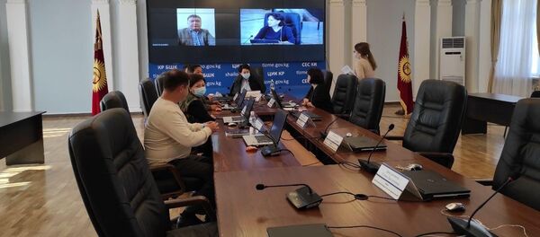 Обыск и выемка документов в ЦИК - Sputnik Кыргызстан