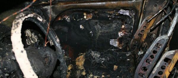Пожар в автомобиле в Кара-Суйском районе - Sputnik Кыргызстан