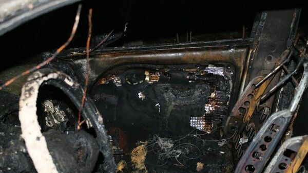 Пожар в автомобиле в Кара-Суйском районе - Sputnik Кыргызстан