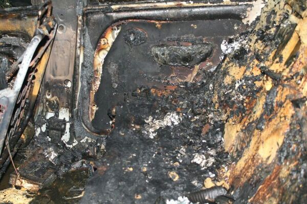 Оштун Кара-Суу районунда унаа өрттөнүп, анын кесепетинен эки бала каза болду - Sputnik Кыргызстан