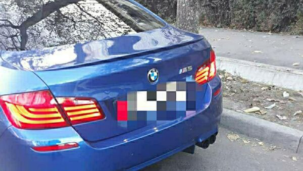 Задержание BMW X5 с подложным госномером в Бишкеке - Sputnik Кыргызстан