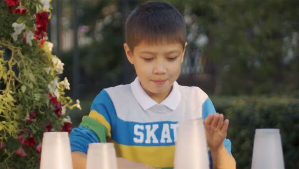 Перемножил 15-значные числа — мальчик из КР удивил жюри российского шоу. Видео - Sputnik Кыргызстан