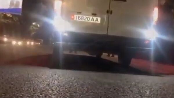 Как выявляют машины, больше других портящие воздух в Бишкеке. Видео - Sputnik Кыргызстан