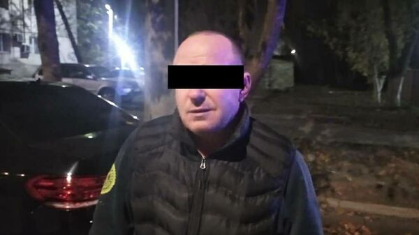 В Бишкеке задержали 56-летнего мужчину, подозреваемого в попытке автокражи. Фото - Sputnik Кыргызстан