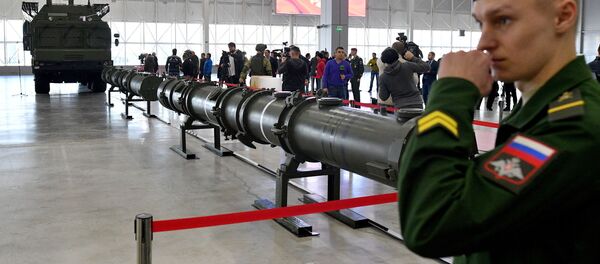 9М729 ракеталары. Архив - Sputnik Кыргызстан