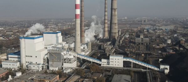 Шаардыктар жарыксыз калганда. ТЭЦтеги кырдаалды асмандан көрсөткөн видео - Sputnik Кыргызстан