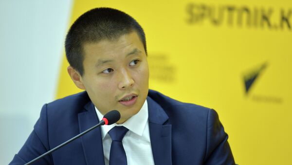 Министр сельского хозяйства, пищевой промышленности и мелиорации Тилек Токтогазиев  - Sputnik Кыргызстан