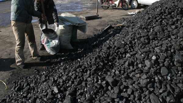 Продажа угля в Шэньяне - Sputnik Кыргызстан