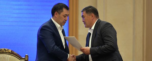 Принесение присяги членами правительства в госрезиденции Ала-Арча - Sputnik Кыргызстан