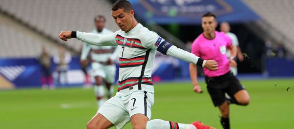 Криштиану Роналду  во время матча лиги наций УЕФА Франция Португалия - Sputnik Кыргызстан