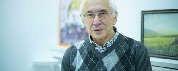 Белгилүү режиссёр, КР эл артисти Артыкбай Сүйүндүков. Архив - Sputnik Кыргызстан