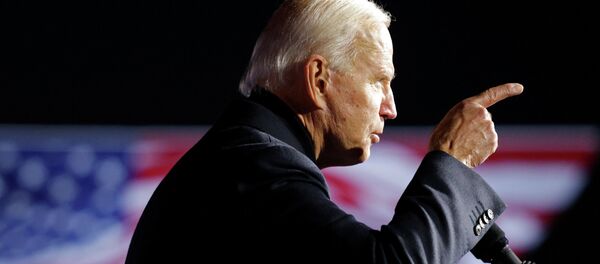 Кандидат в президенты США от Демократической партии Джо Байден - Sputnik Кыргызстан