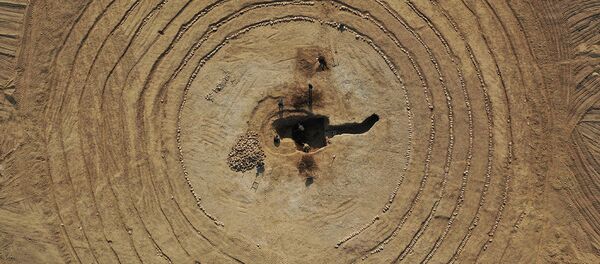 Чүйдө усун, сак урууларына таандык байыркы коргон табылды! Эксклюзивдүү видео - Sputnik Кыргызстан