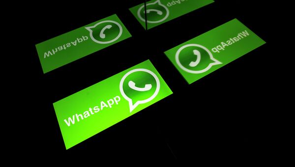Логотип мессенджера WhatsApp. Архивное фото - Sputnik Кыргызстан