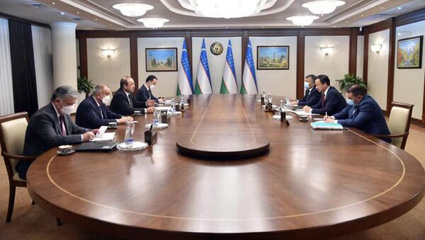 Рабочий визит министра иностранных дел КР Руслана Казакбаева в РУз - Sputnik Кыргызстан