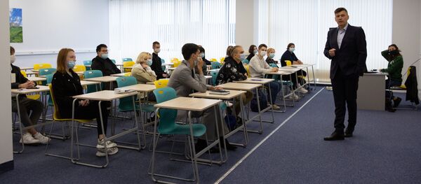 Студенты в аудитории университета. Архивное фото - Sputnik Кыргызстан